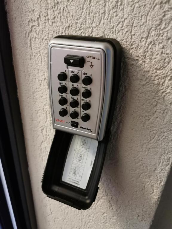 Fiore Self Check-In Osijek Eksteriør bilde