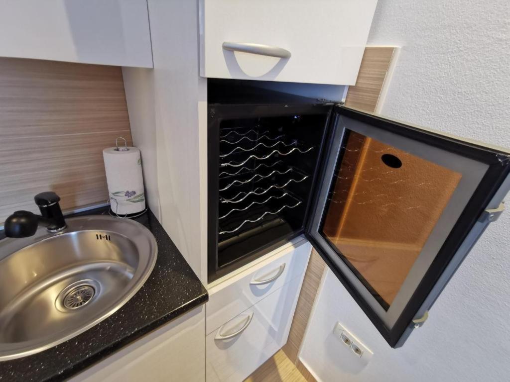 Fiore Self Check-In Osijek Eksteriør bilde